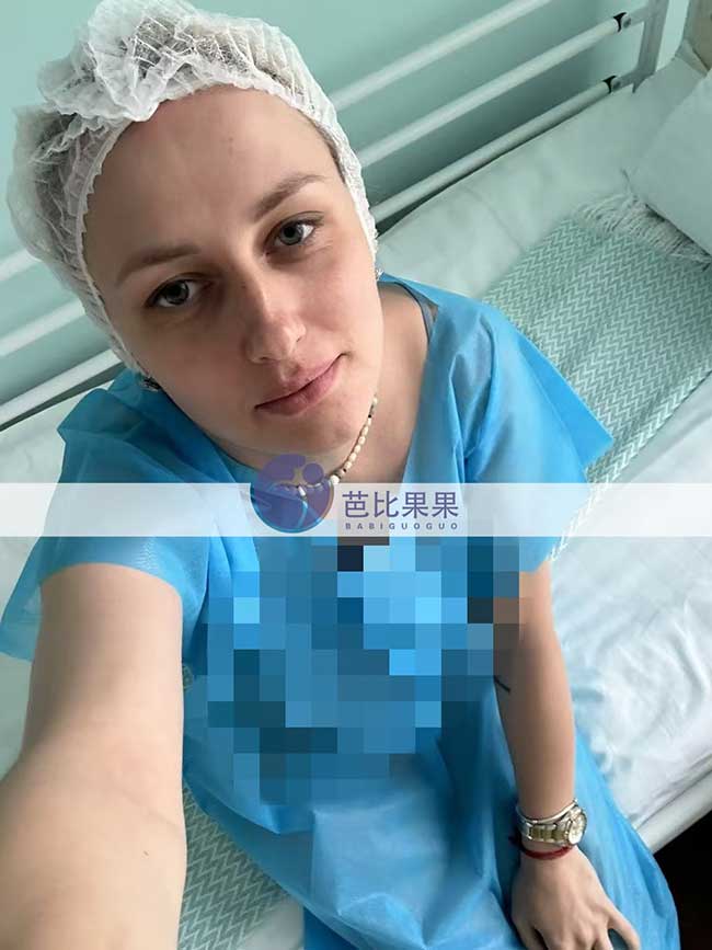 乌克兰W先家试管妈妈在马丽塔LIAT丽塔医院移植胚胎