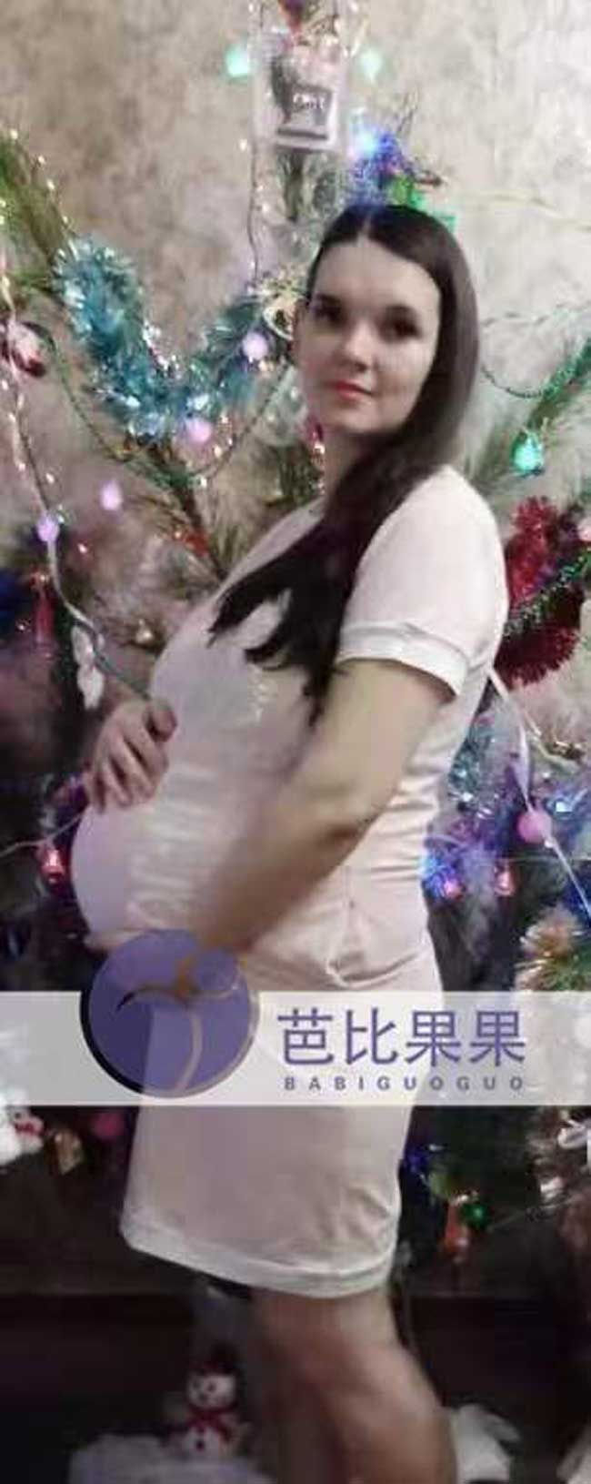 乌克兰试管代妈怀双胞胎