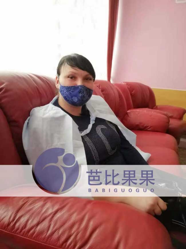 乌克兰试管代妈做产检