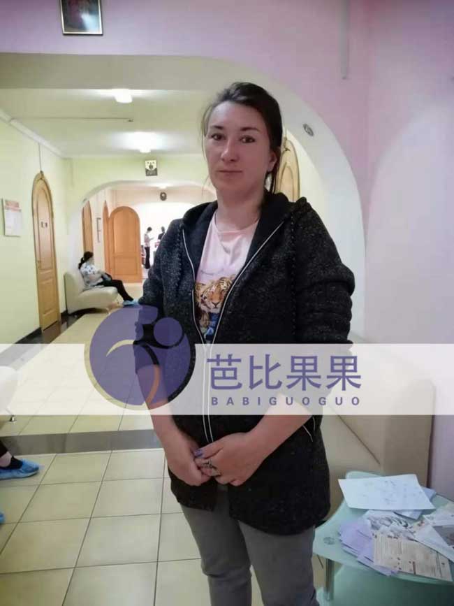 两个美丽怀了双胞胎的乌克兰试管检查结果一切正常