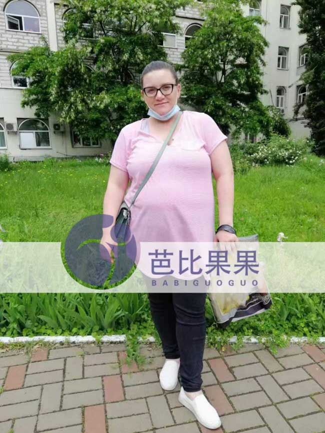 乌克兰试管孕妈做产检