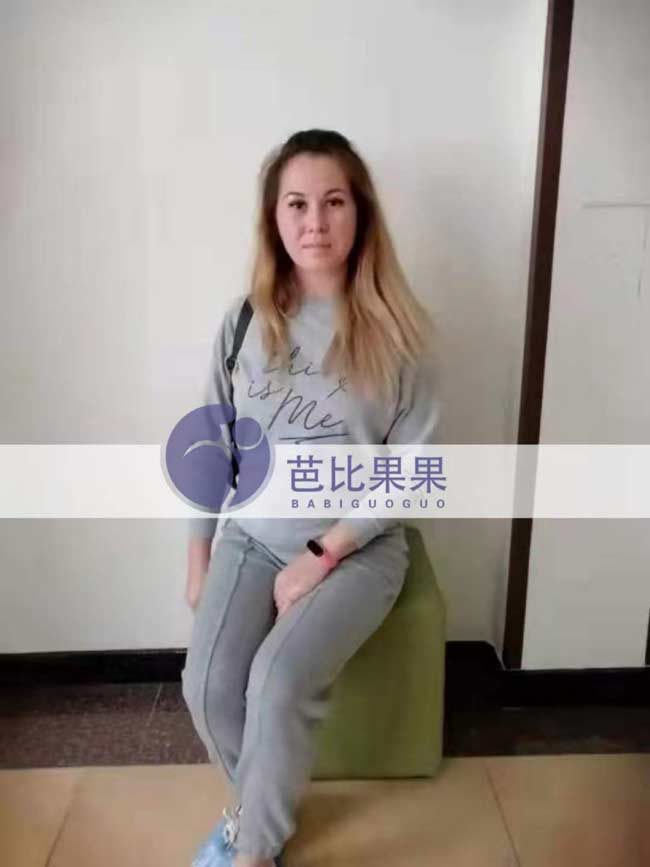 乌克兰代理孕母做B超