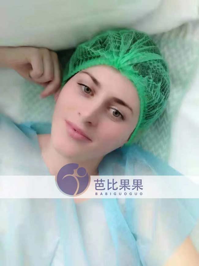 z女士夫妇选择乌克兰没有剖腹产史的年轻在丽塔医院移植