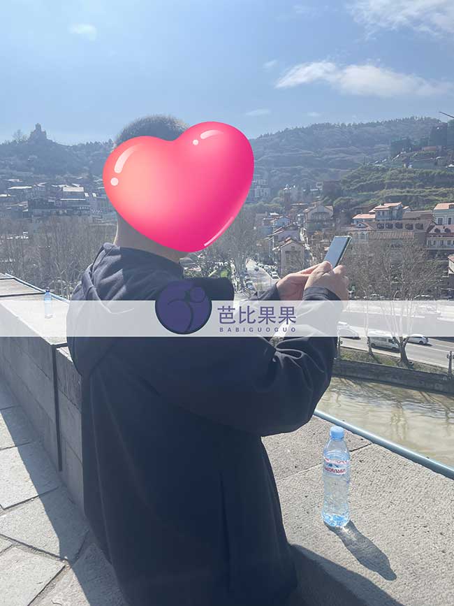 江苏戴先生到格鲁吉亚试管生娃前游览首都第比利斯
