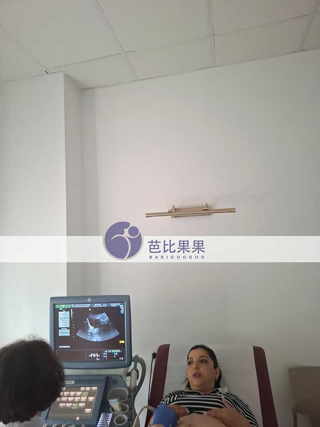 试管妈妈做B超