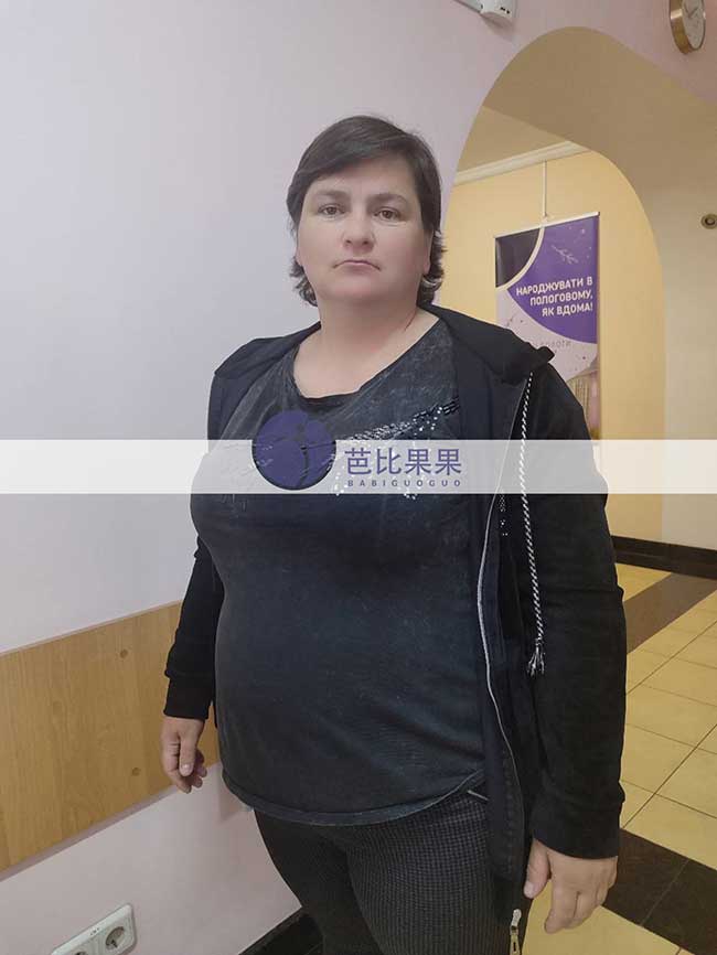 冷先生到乌克兰匹配的试管妈妈按时来妇产医院做四位彩超