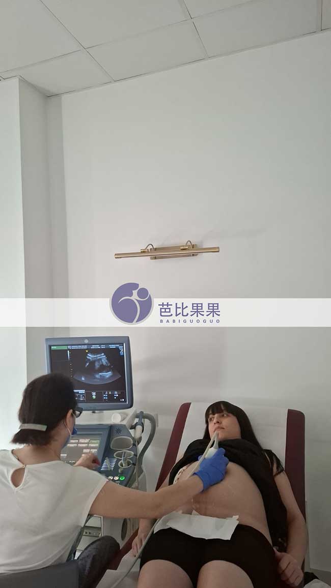 试管妈妈做B超